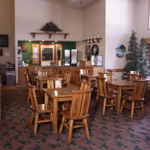 Boarders Inn And Suites By Cobblestone Hotels - Fayette Kültér fotó